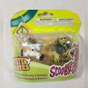 Scooby Doo Mystery Mates Space Man Scooby and Zombie New
